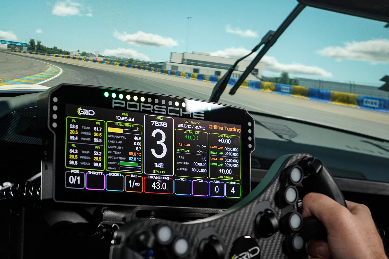 Porsche 911 GT3 Cup Dashboard Display Unit - Image 5